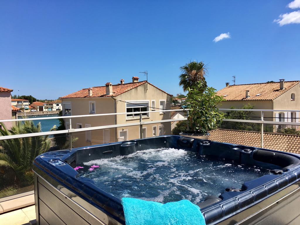 L'amiraute Apartment